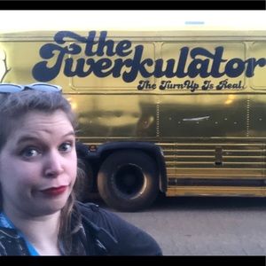 Meet your Posher, Lauren